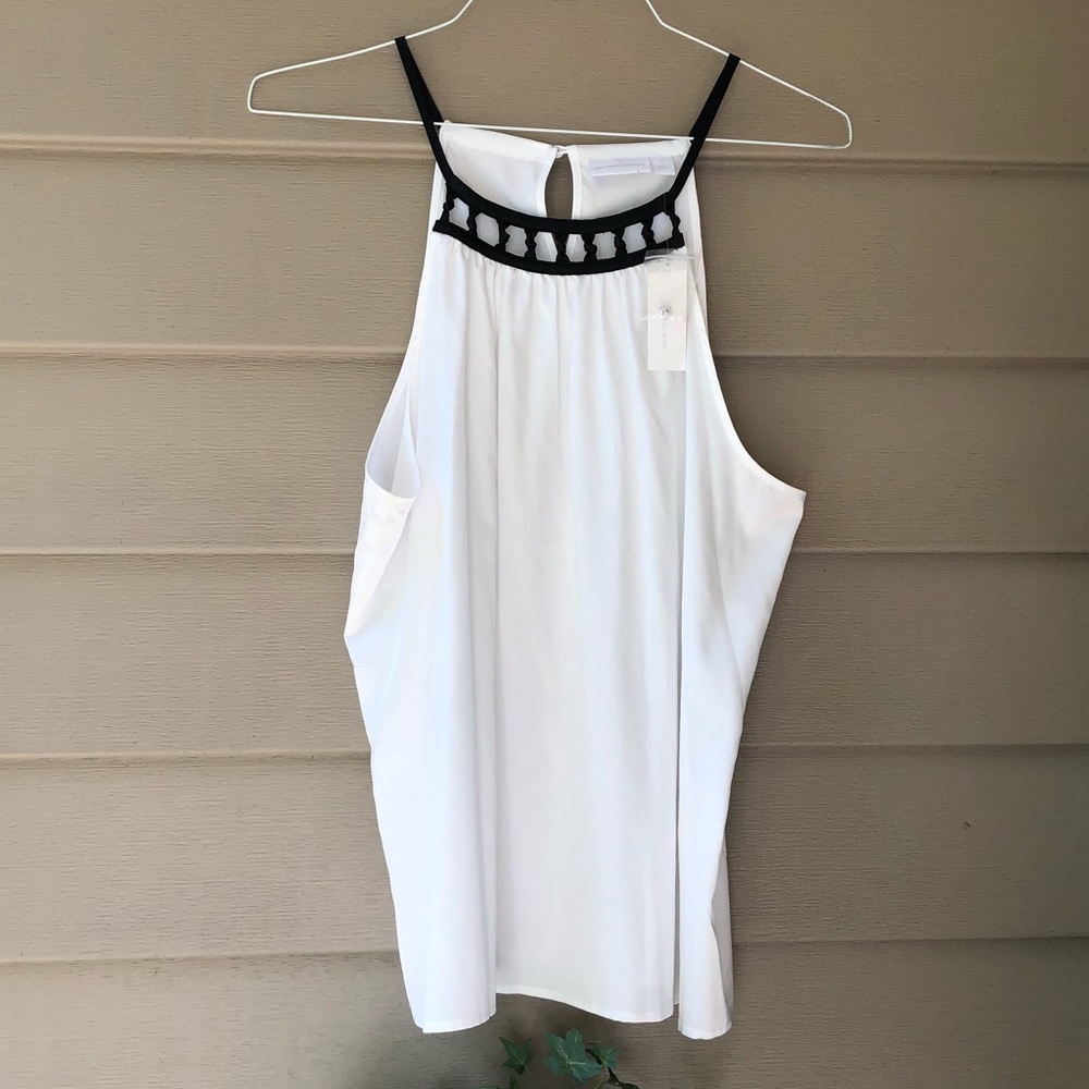 NWT New York & Company Black & White Top